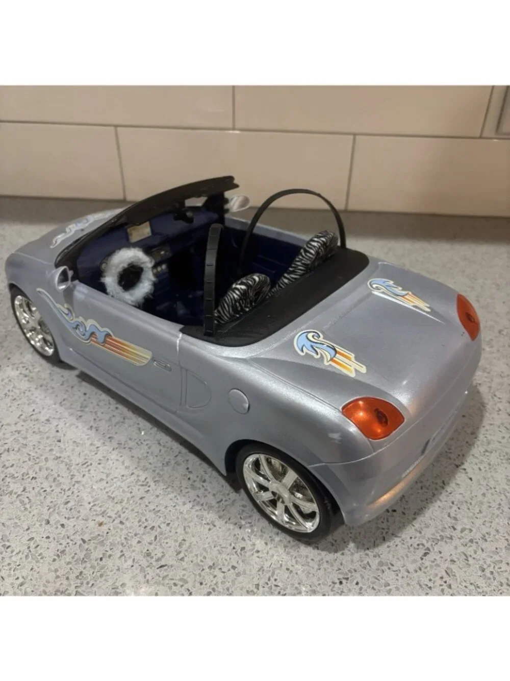 Vintage Mattel My Scene 2004 Masquerade Madness  Silver Convertible Car Barbie